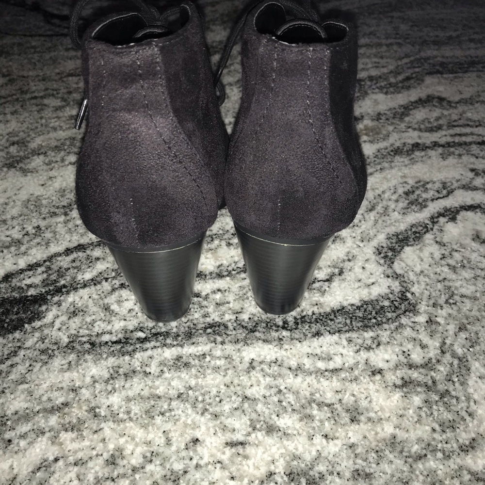 Y not Black Heeled Ankle Boots - Picture 6 of 9